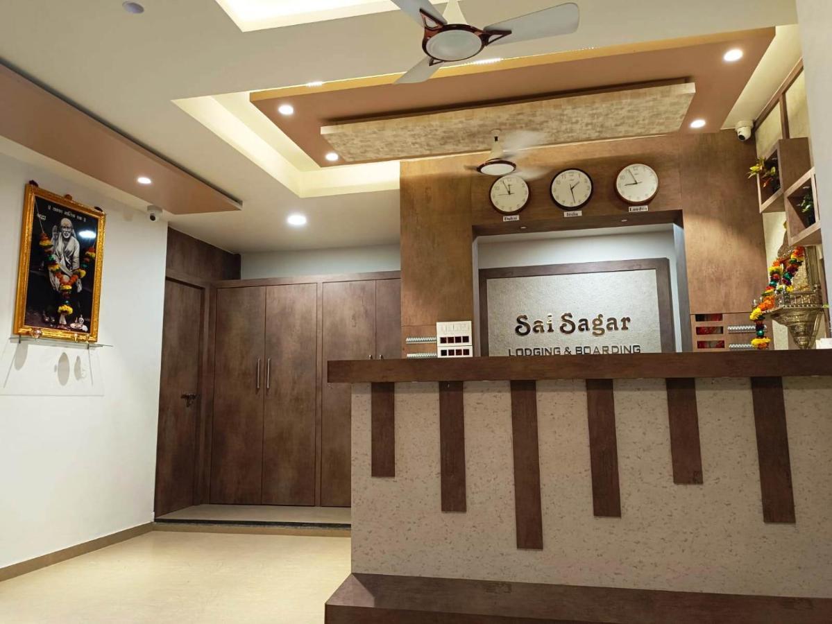 Sai Sagar Lodging & Boarding Ulhasnagar Ngoại thất bức ảnh