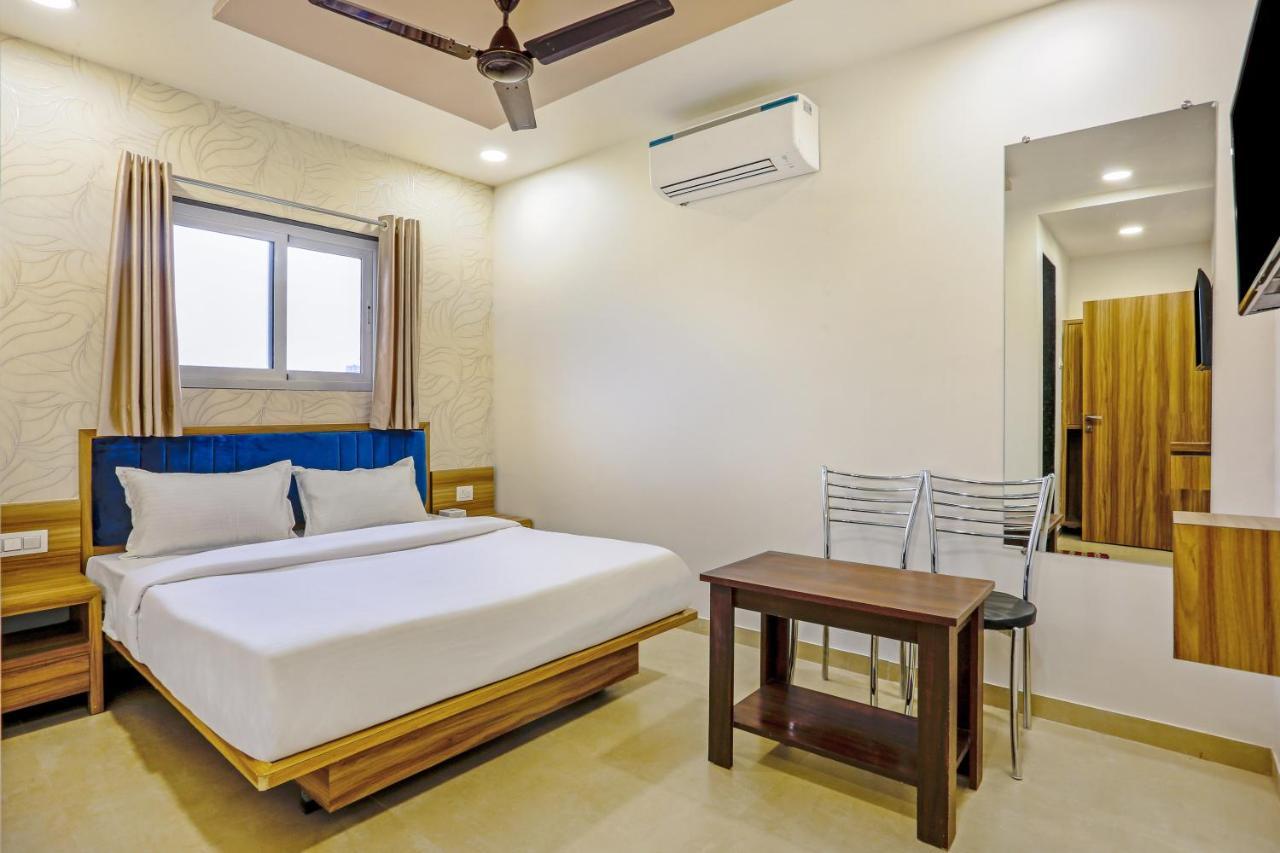 Sai Sagar Lodging & Boarding Ulhasnagar Ngoại thất bức ảnh