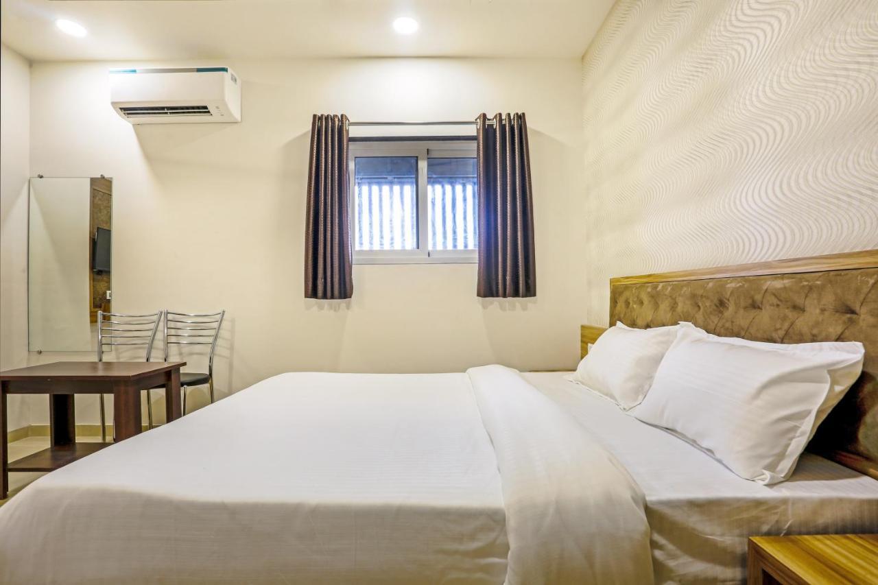 Sai Sagar Lodging & Boarding Ulhasnagar Ngoại thất bức ảnh