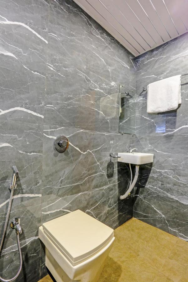 Sai Sagar Lodging & Boarding Ulhasnagar Ngoại thất bức ảnh