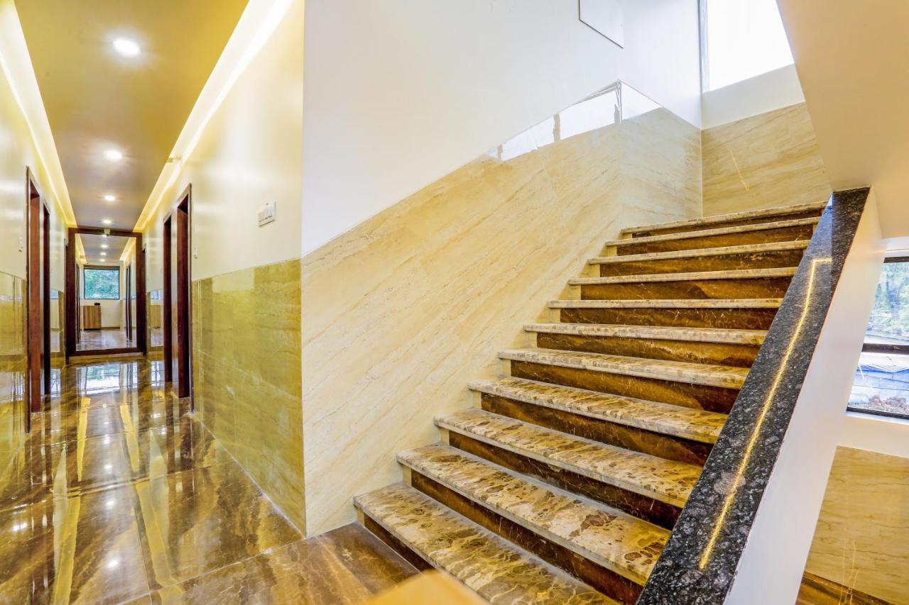 Sai Sagar Lodging & Boarding Ulhasnagar Ngoại thất bức ảnh